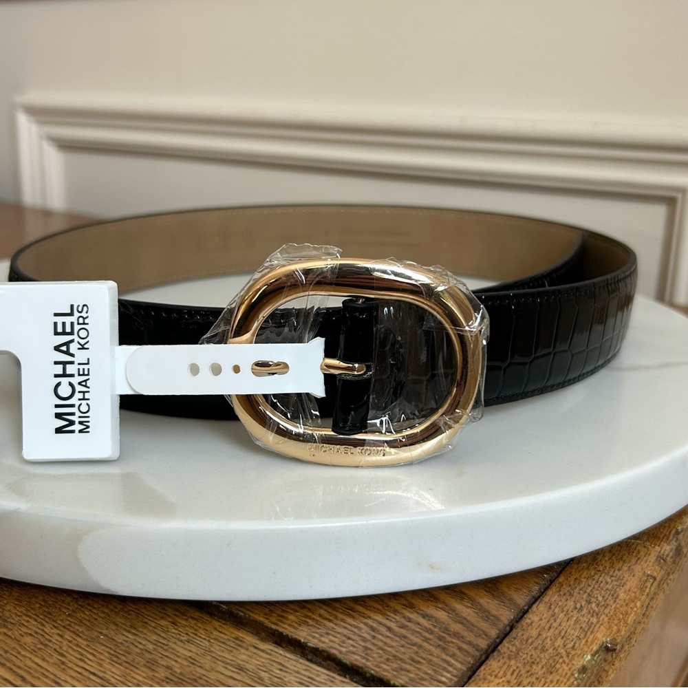 Michael Kors Embossed Croc Patent Faux Leather Belt Black